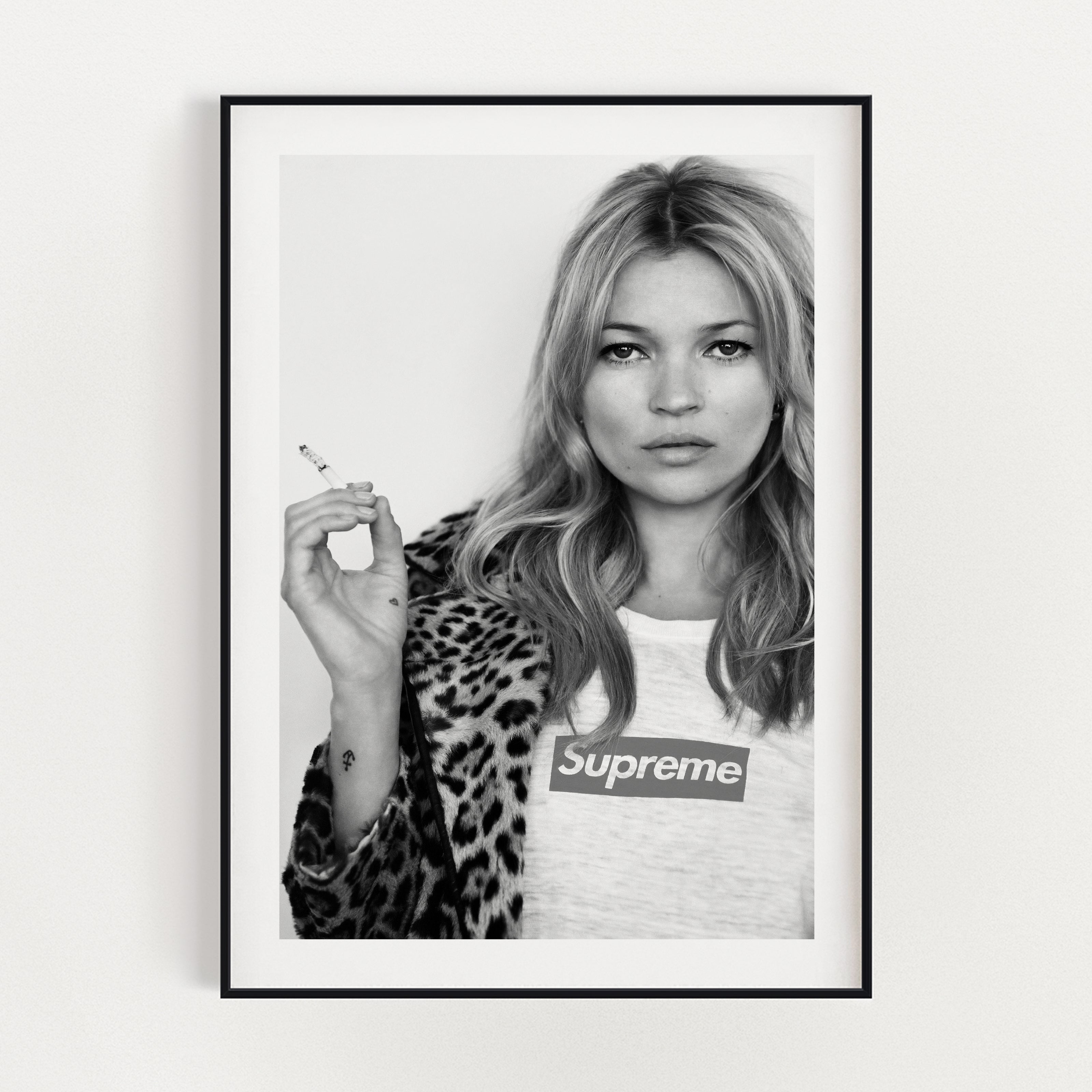 Supreme kate clearance